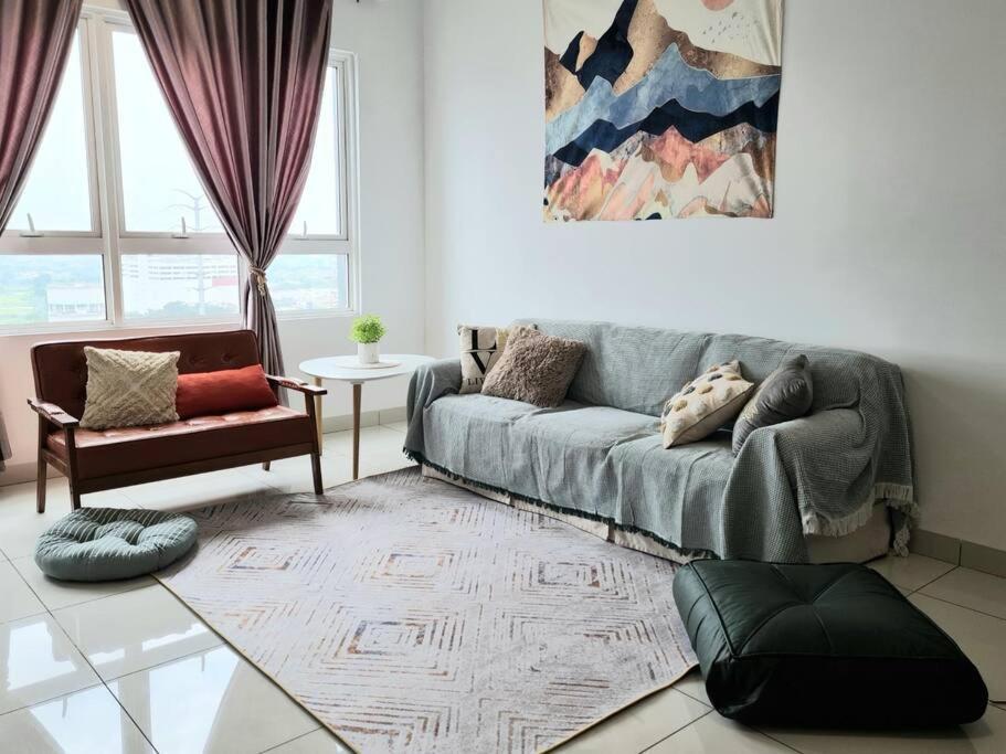 Impiria Residensi #link Aeon Mall 4br3bath Klang